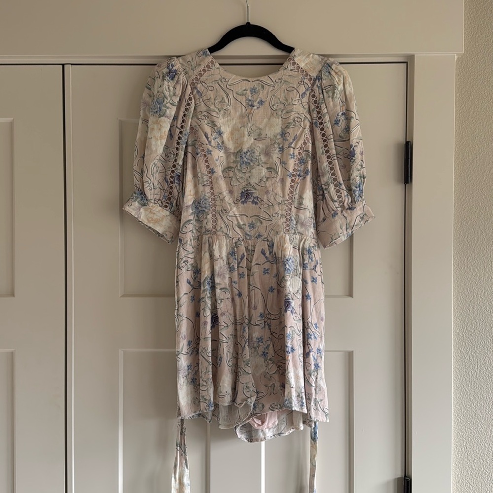Express Floral Jumper with tie and cut out back